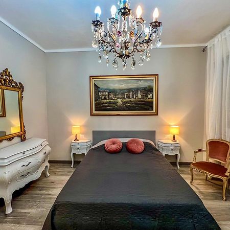 La Casa Bianca Apartment Vercelli Luaran gambar