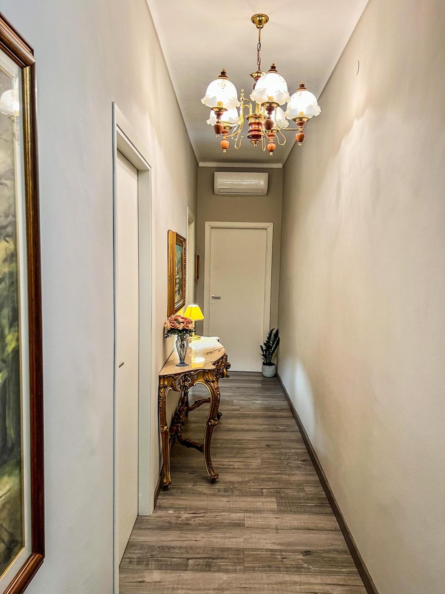 La Casa Bianca Apartment Vercelli Luaran gambar