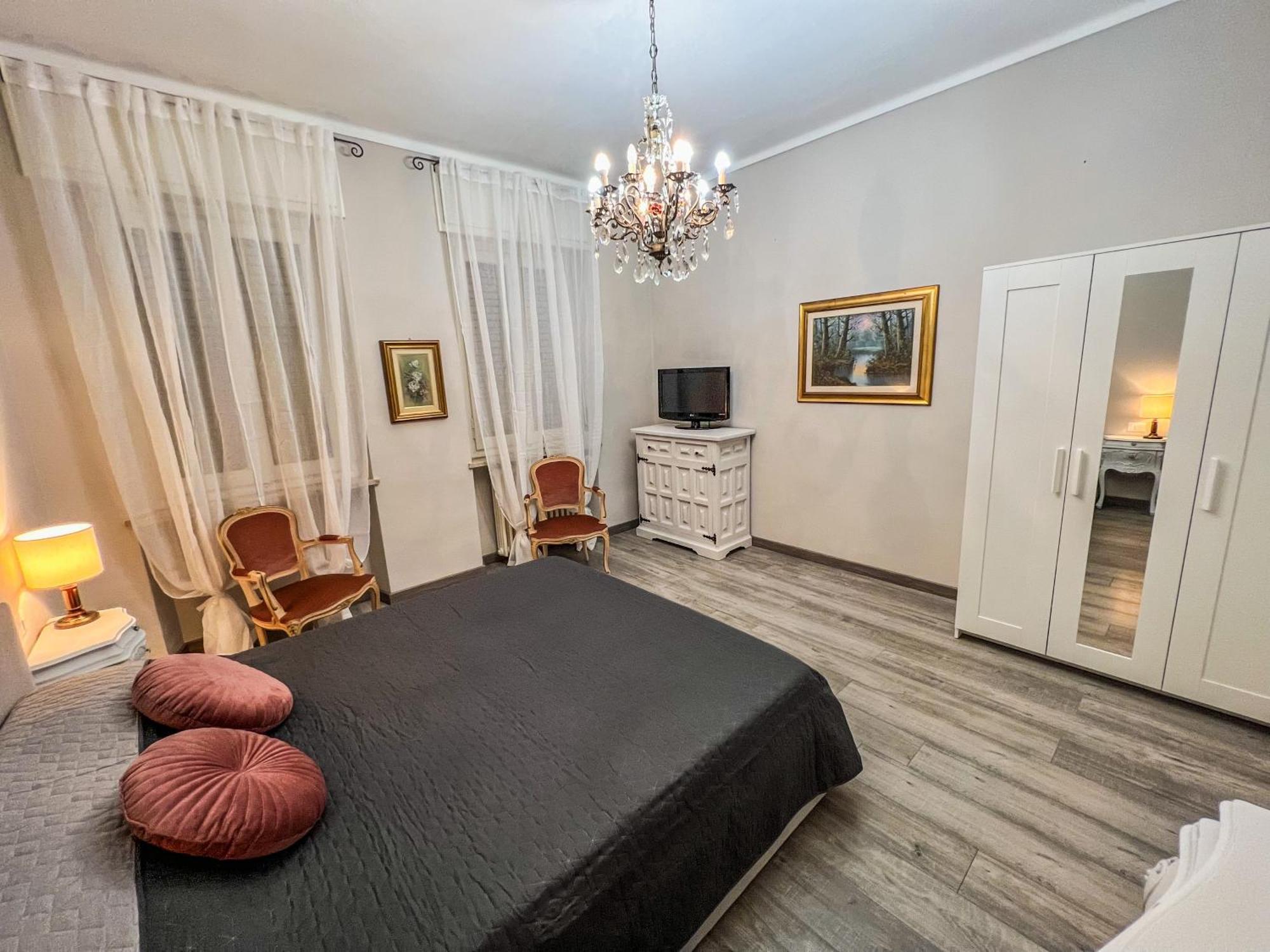 La Casa Bianca Apartment Vercelli Luaran gambar